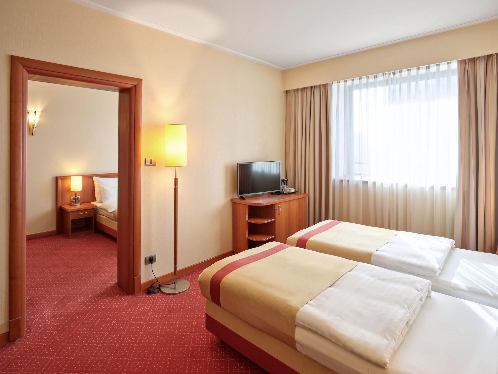 Maistra City Vibes Hotel International Загреб Экстерьер фото