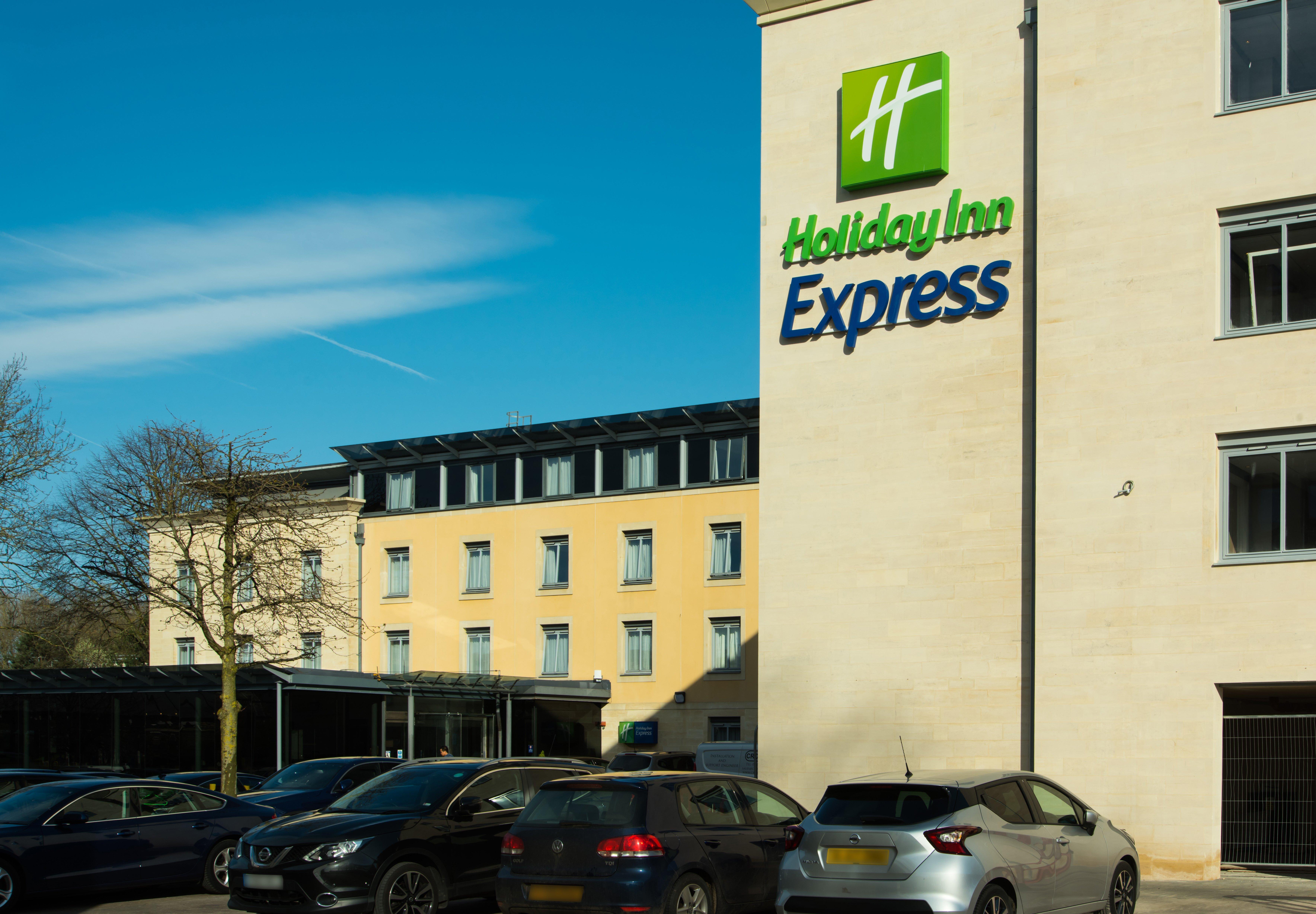 Holiday Inn Express Bath, An Ihg Hotel Экстерьер фото